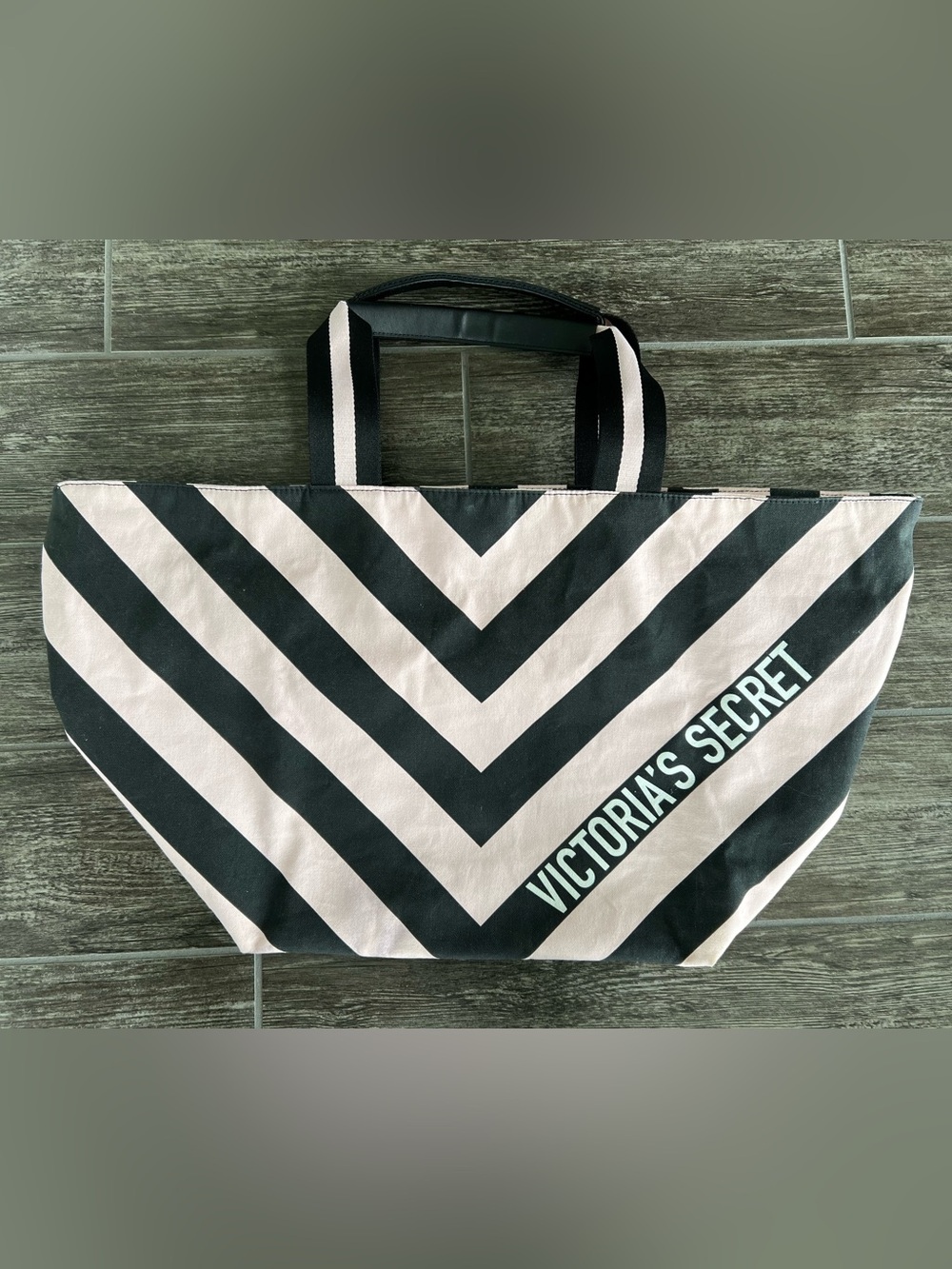 Large Victoria’s Secret Zippered Tote Bag
